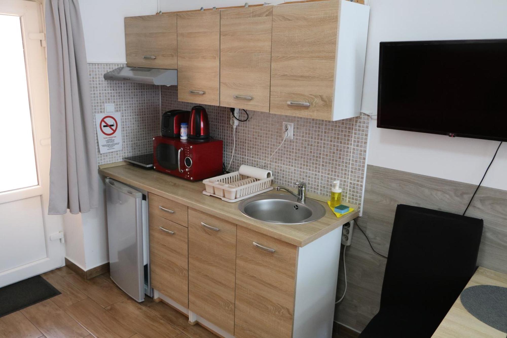 Hortobagyi Kemences Vendeghaz Lägenhet Exteriör bild