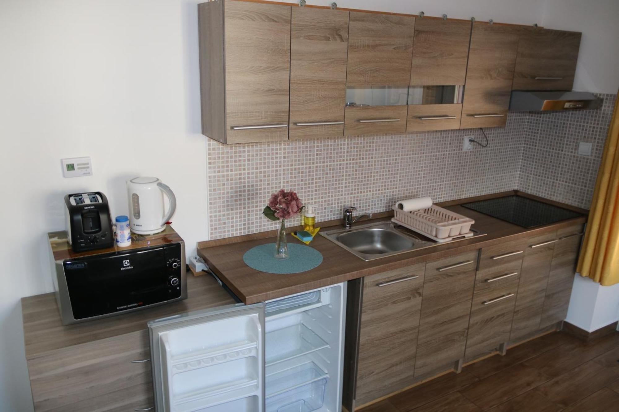 Hortobagyi Kemences Vendeghaz Lägenhet Exteriör bild