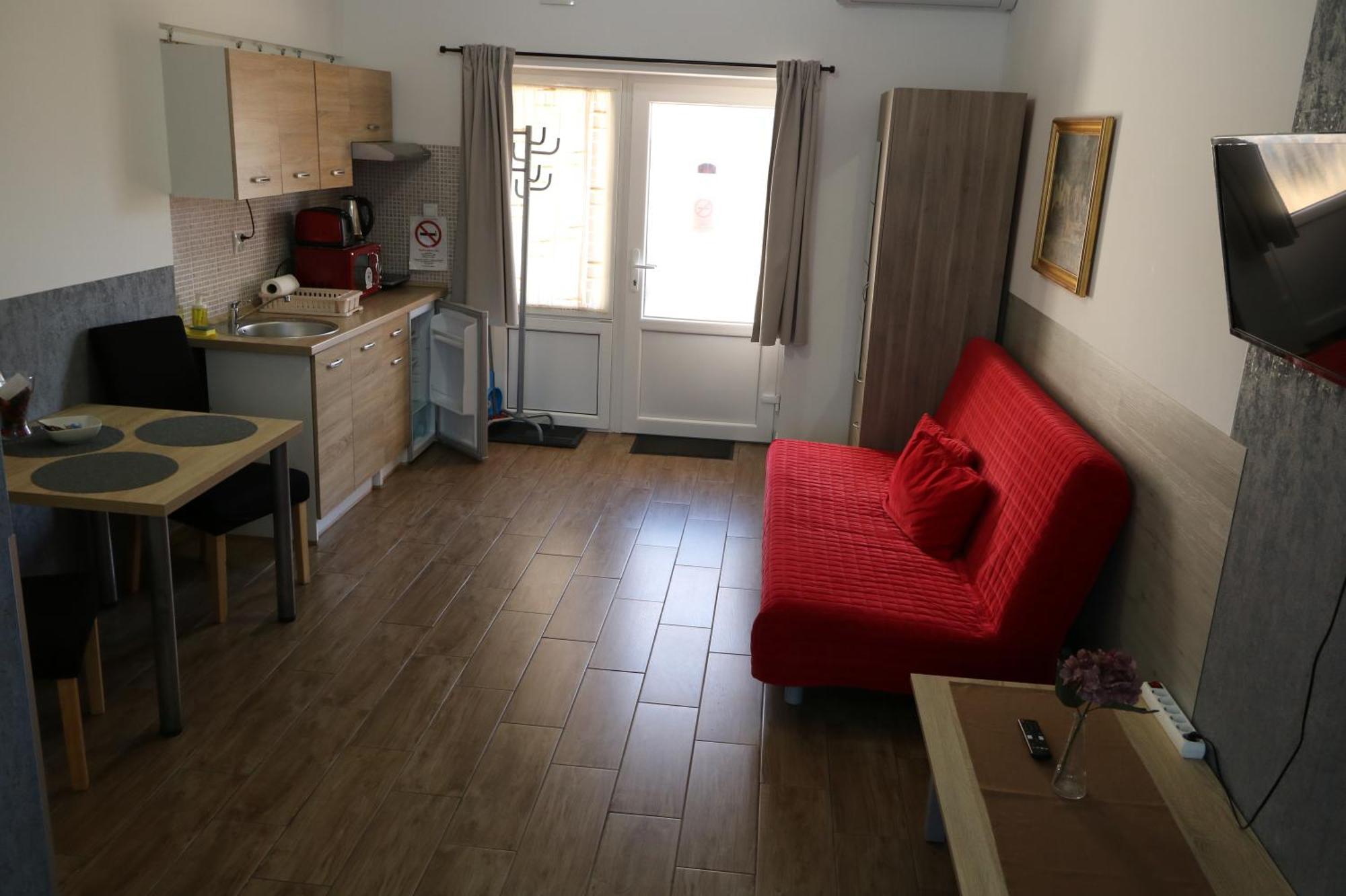 Hortobagyi Kemences Vendeghaz Lägenhet Exteriör bild