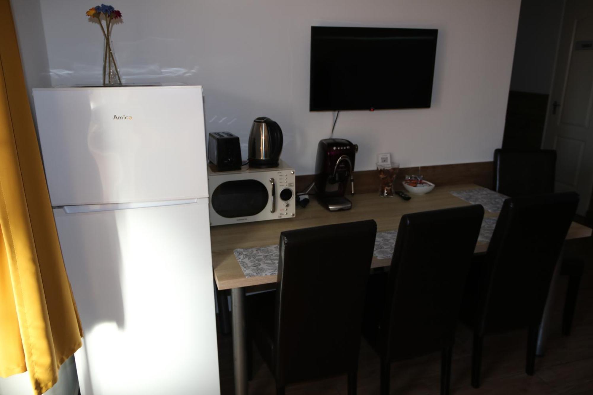 Hortobagyi Kemences Vendeghaz Lägenhet Exteriör bild